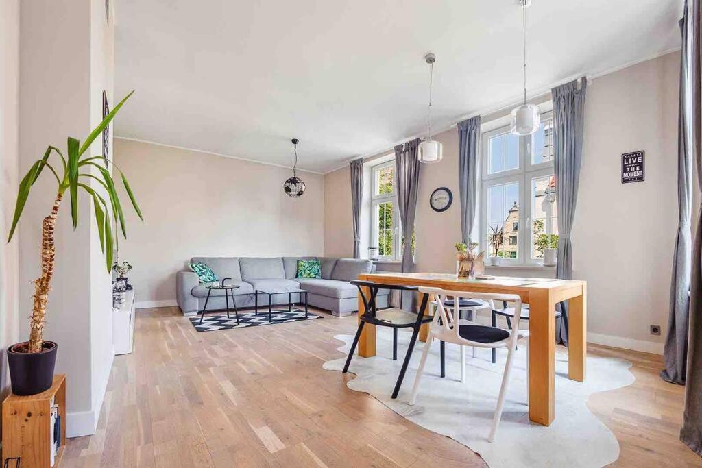 Urokliwy Apartament Gdansk Apartment Luaran gambar